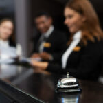 Brasil adota Ficha Nacional de Registro de Hóspedes Digital e aposenta cadastro em papel